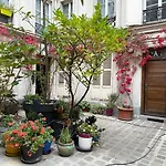Duplex d\'exception et atypique à Montmartre